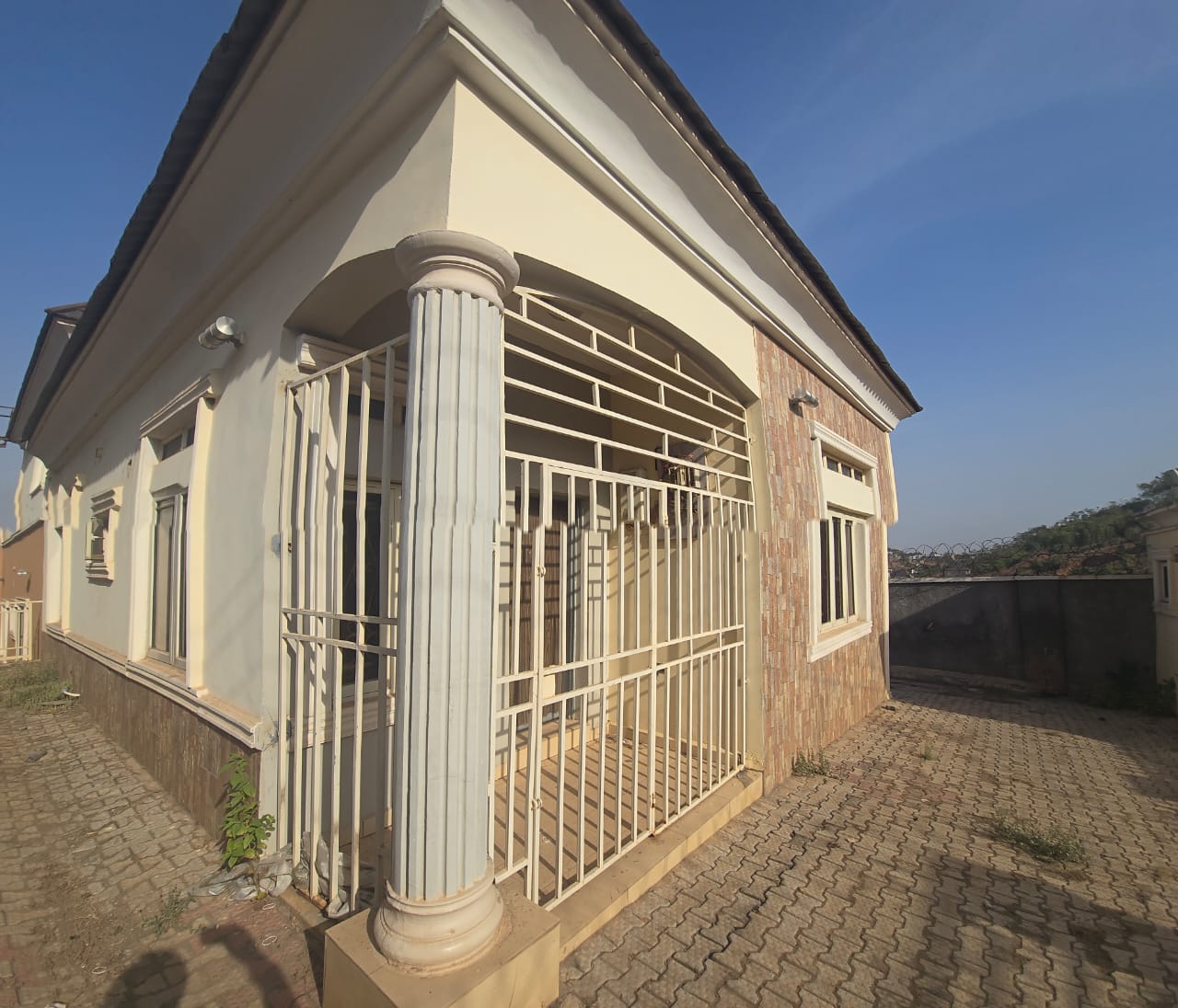 WhatsApp Image 2025-02-25 at 6.19.44 PM (3)