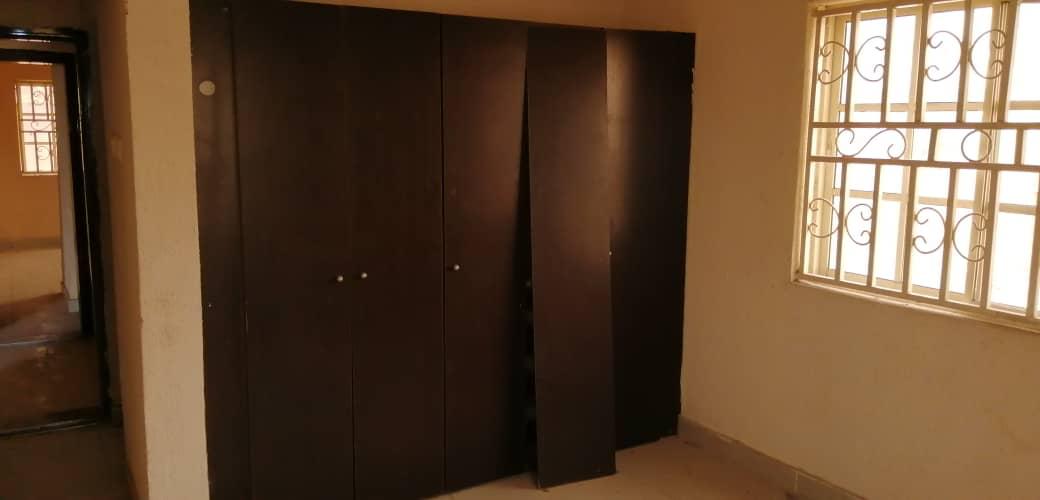 WhatsApp Image 2025-02-27 at 8.14.25 PM (2)