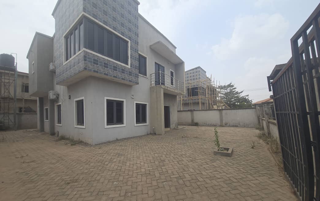 WhatsApp Image 2025-02-28 at 10.05.45 AM