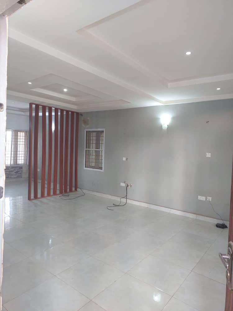 WhatsApp Image 2025-05-08 at 12.14.51 PM